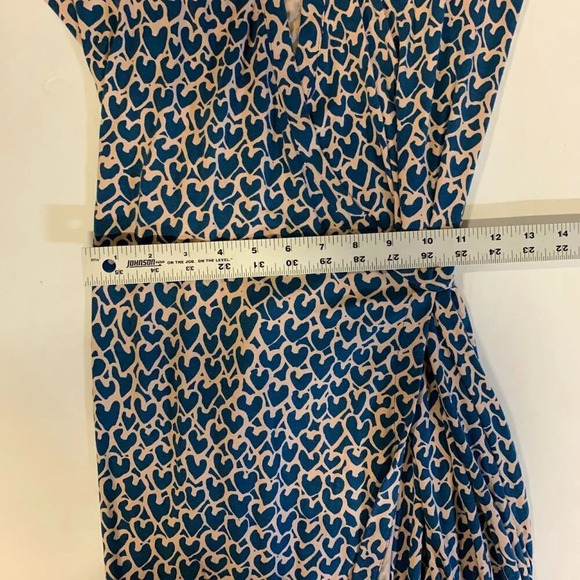 Boden Women's Wrap Stretch WW120 Jersey Dress Blue and Pink Hearts Size 6R - Picture 13 of 14